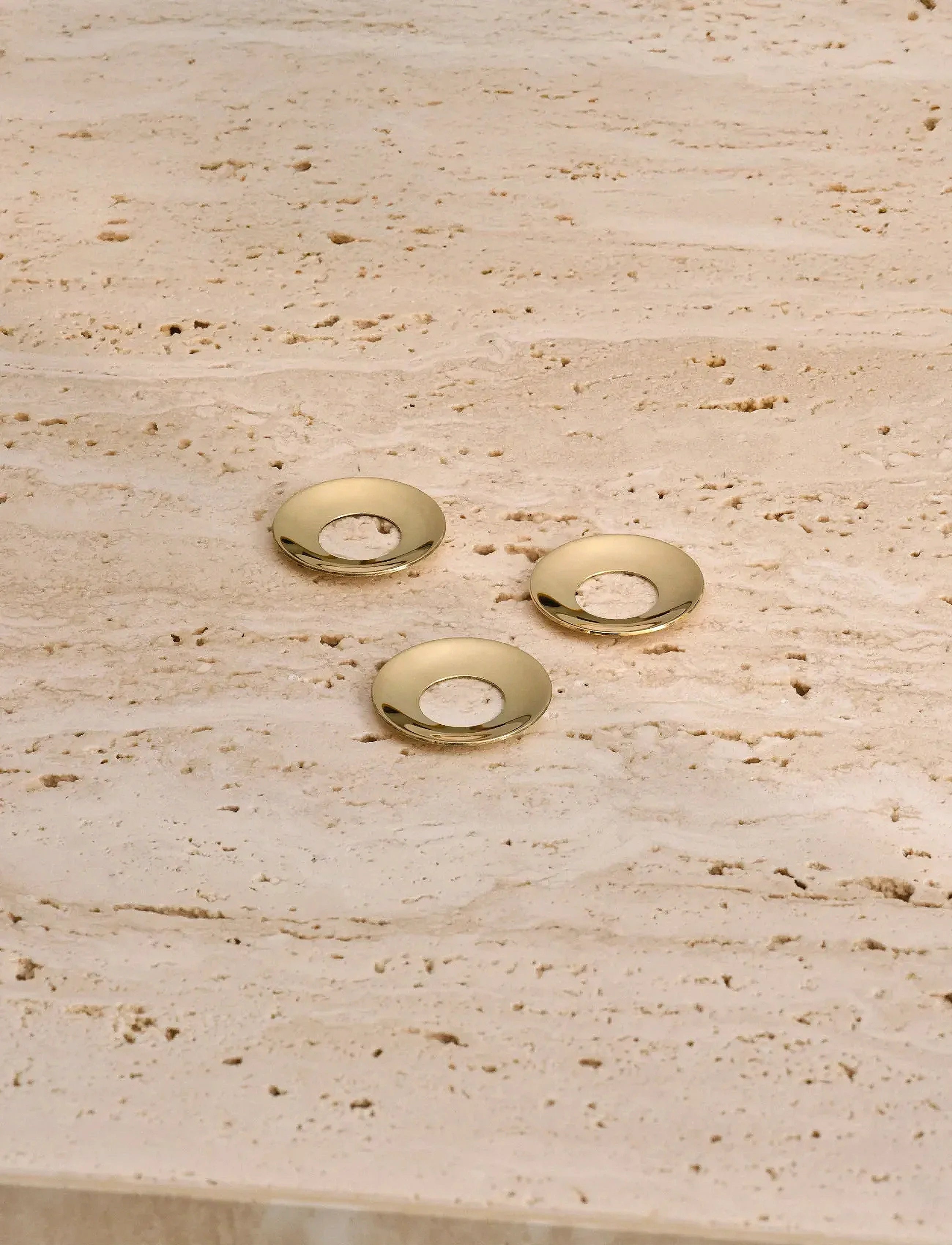 STOFF Nagel - Candle holder cuff - Brass