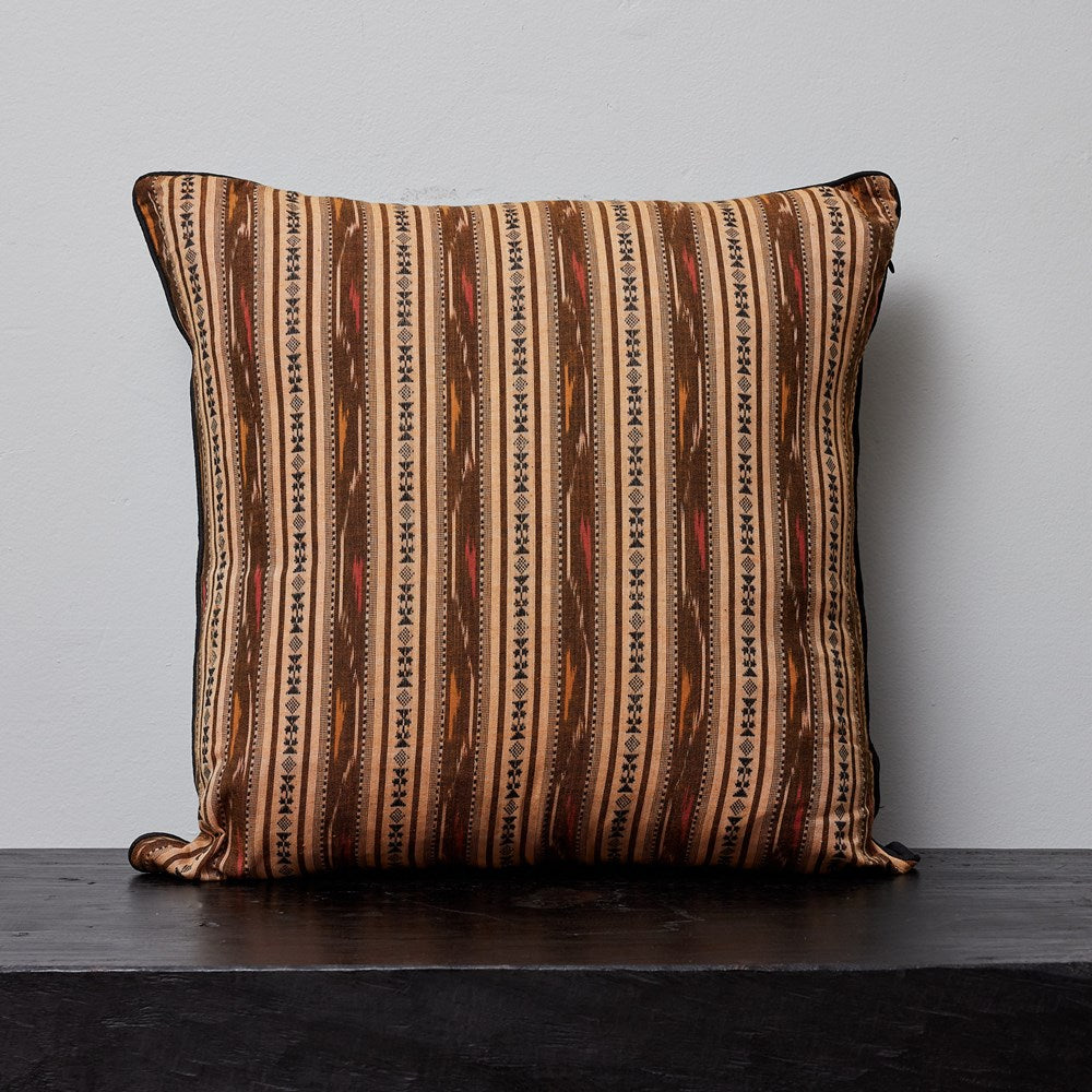 Tarlo cushion cover
